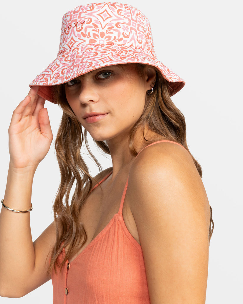 Jasmine Paradise Reversible Bucket Hat - Cloud Dancer Fresco Tile