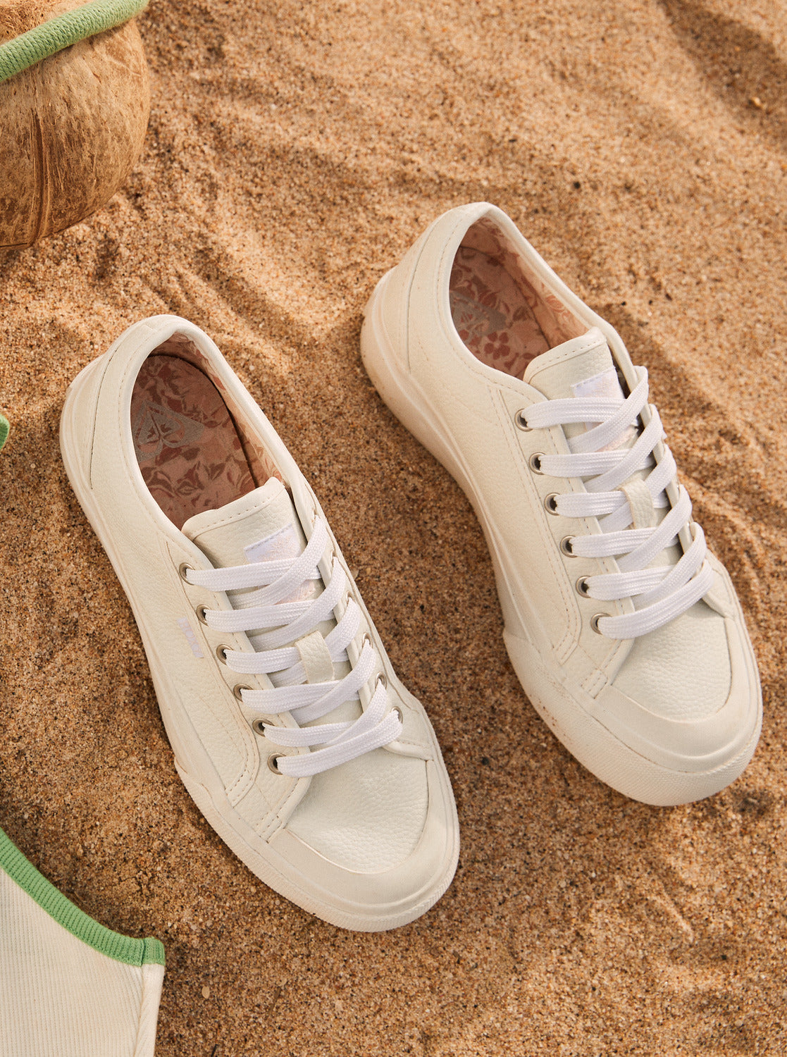 Roxy cheap canvas shoes